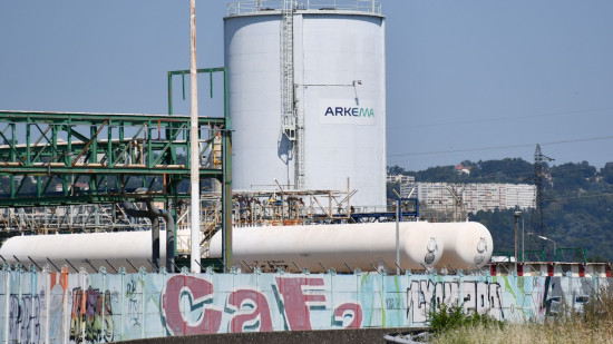 Pollution aux PFAS : l'État dévoile ses priorités 2025 en Auvergne-Rhône-Alpes