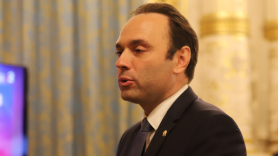 Municipales 2026 : le maire de Bron Jérémie Bréaud conforté dans un sondage commandé par la Ville Municipales 2026 : le maire de Bron Jérémie Bréaud conforté dans un sondage commandé par la Ville