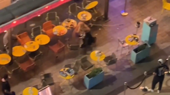 Lyon : éméchée et redemandant de l’alcool, elle s'en prend à la terrasse d'un célèbre restaurant de la Presqu'île