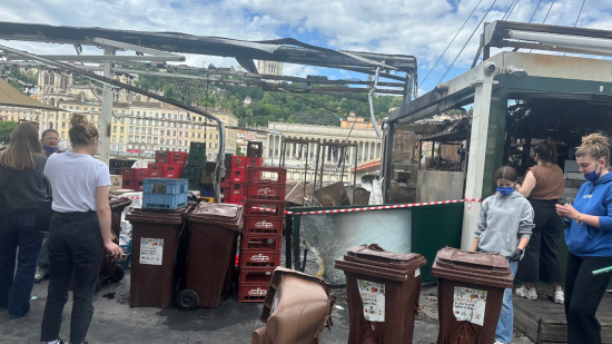 Lyon : la buvette Saint-Antoine ravagée par les flammes, la piste de l'acte criminel écartée ?