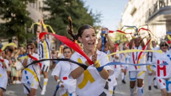 Biennale de la Danse 2025 : défilé et spectacles à Lyon, découvrez le programme !