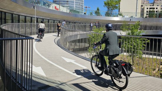 Plus de 1500 places pour les vélos débarquent à la gare de Lyon Part-Dieu : la plus grande vélostation de France inaugurée ! Plus de 1500 places pour les vélos débarquent à la gare de Lyon Part-Dieu : la plus grande vélostation de France inaugurée !