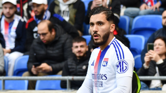 "J’espère qu’il n’y aura pas de débordements en tribunes" : un joueur de l'OL appelle les supporters au calme "J’espère qu’il n’y aura pas de débordements en tribunes" : un joueur de l'OL appelle les supporters au calme