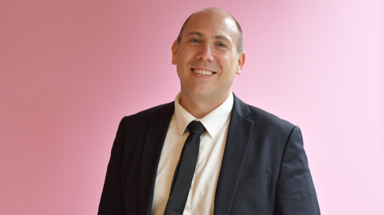 Mathieu Azcué : "Avec Nathalie Perrin-Gilbert, un chemin vers la gratuité des TCL"