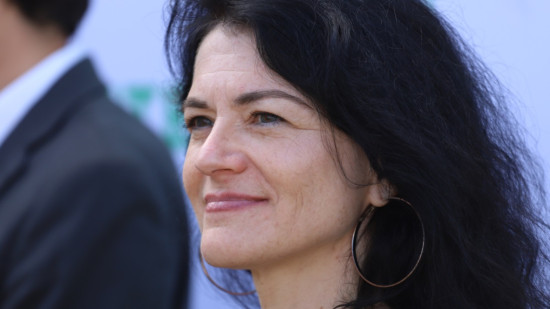 Après le tacle de Jean-Michel Aulas, Nathalie Perrin-Gilbert relance le match en proposant un débat