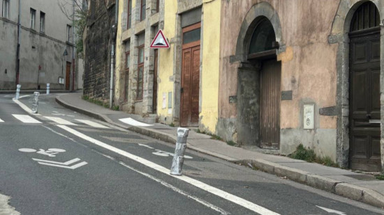 Voies Lyonnaises : la Ville à Vélo dénonce un "retour en arrière dangereux" Voies Lyonnaises : la Ville à Vélo dénonce un "retour en arrière dangereux"