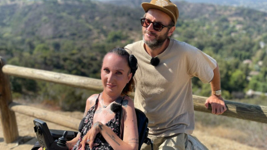 La lyonnaise Lucie Carrasco en road-trip sur les routes de France avec Jérémy Michalak 