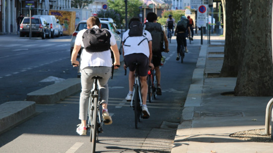 Près de Lyon : plusieurs communes de la Métropole s’associent pour mettre en place un service de vélos à assistance électrique en libre-service