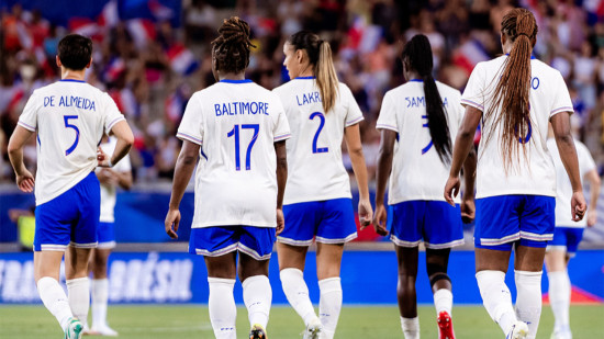 Lyon : une fan zone installée au parc de la Cerisaie à l'occasion de l'Euro féminin Lyon : une fan zone installée au parc de la Cerisaie à l'occasion de l'Euro féminin
