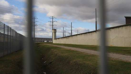 Évasion dans un sac de linge à Lyon-Corbas : son complice arrêté à Marseille