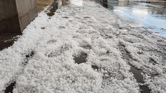 Pluie, grêle et rafales de vent : le Rhône encore placé en vigilance orange aux orages