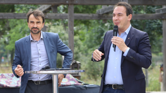 Fin du stationnement gratuit en août à Lyon : droite et écologistes s'écharpent encore Fin du stationnement gratuit en août à Lyon : droite et écologistes s'écharpent encore