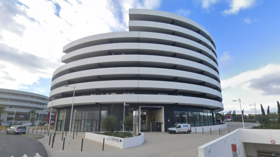 Son ex-compagnon la suit pendant ses vacances à Agde, une Lyonnaise le tue à coup de couteau Son ex-compagnon la suit pendant ses vacances à Agde, une Lyonnaise le tue à coup de couteau