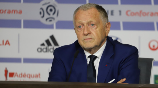Agression antisémite à Lyon : Jean-Michel Aulas en "colère devant ce que devient notre ville" Agression antisémite à Lyon : Jean-Michel Aulas en "colère devant ce que devient notre ville"