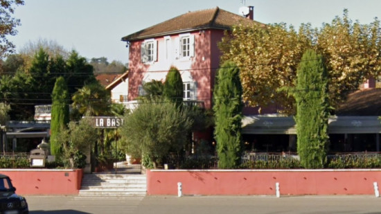 Près de Lyon : le restaurant fait trop de bruit pour le voisinage, la préfecture ferme The Riviera