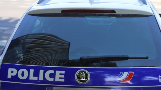 Villeurbanne : un homme poignarde l’ex-conjoint violent de son amie, la police l’interpelle