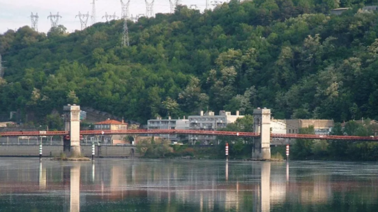 Près de Lyon : la réouverture du pont de Chasse-sur-Rhône reportée après de nouveaux diagnostics