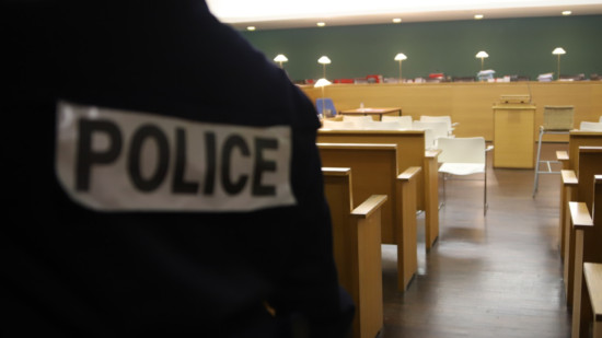 Cambriolage avorté à Villefranche : il tente de fuir par la fenêtre, rattrapé et frappé par des jeunes, il est condamné Cambriolage avorté à Villefranche : il tente de fuir par la fenêtre, rattrapé et frappé par des jeunes, il est condamné