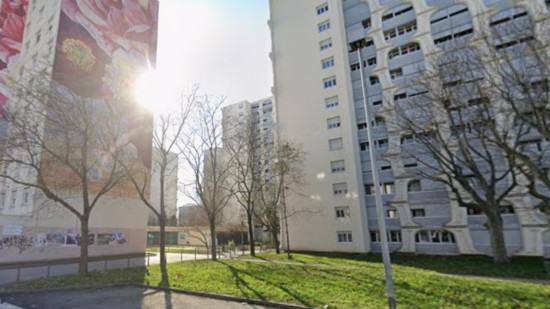 Lyon : une porte criblée de balles et incendiée, nouvelle intimidation sur fond de trafic de drogue ? Lyon : une porte criblée de balles et incendiée, nouvelle intimidation sur fond de trafic de drogue ?