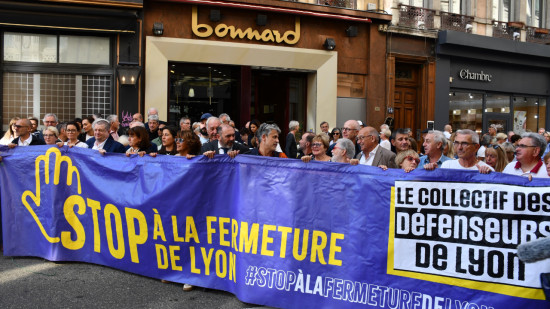 ZTL à Lyon : la charcuterie Bonnard au bord de la fermeture, un rassemblement de soutien rue Grenette