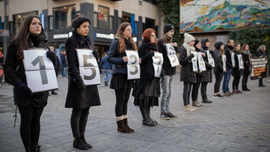 "189 millions d'animaux tués pour Lyon" : L214 interpelle Grégory Doucet ce samedi "189 millions d'animaux tués pour Lyon" : L214 interpelle Grégory Doucet ce samedi