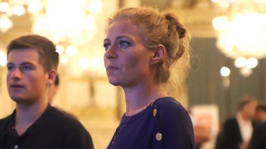 "J'ai honte" : cette députée MoDem du Rhône réclame de la "lucidité" aux leaders politiques français "J'ai honte" : cette députée MoDem du Rhône réclame de la "lucidité" aux leaders politiques français