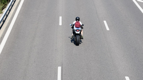 Le motard ivre avait provoqué un accident mortel : malgré une enquête bâclée, il est condamné
