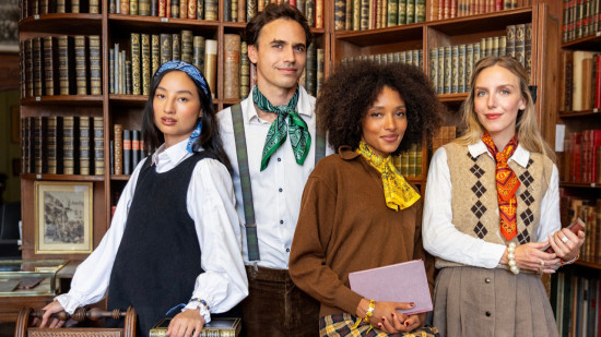 Cette maison de soierie lyonnaise dévoile une collection inspirée de… Harry Potter ! Cette maison de soierie lyonnaise dévoile une collection inspirée de… Harry Potter !