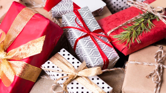 Près de Lyon : récidiviste, il vole une voiture pleine de cadeaux de Noël mais échappe à la prison