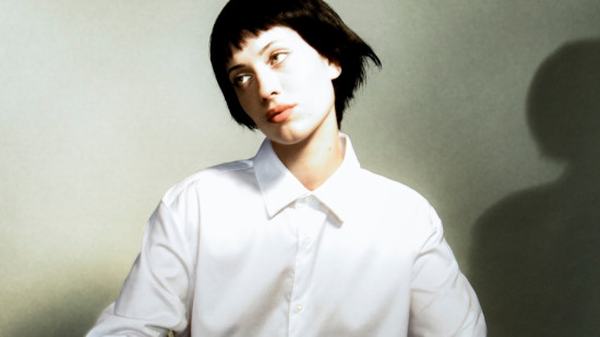 Iliona au Radiant : une jeune artiste qui fait mouche