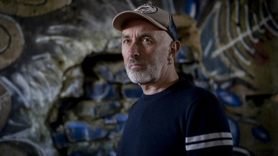 Yann Tiersen au Transbordeur : un cœur qui bat pour la Bretagne, une musique qui nous emporte Yann Tiersen au Transbordeur : un cœur qui bat pour la Bretagne, une musique qui nous emporte