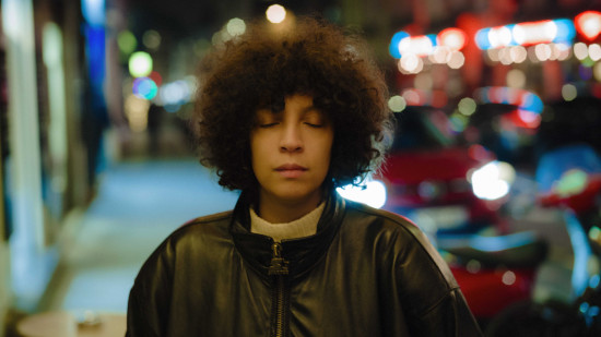 Léonie Pernet à L'Epicerie Moderne : une artiste intime et exigeante