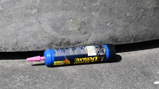 "Gaz hilarant" : la Ville de Villeurbanne interdit bonbonnes et cartouches dans les rues "Gaz hilarant" : la Ville de Villeurbanne interdit bonbonnes et cartouches dans les rues