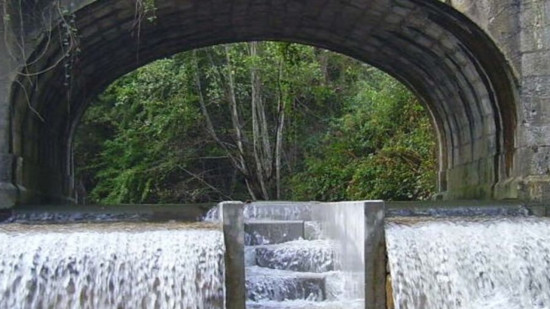 Inondations : une réunion publique sur le futur plan de prévention pour Ferney-Voltaire, Prévessin-Moëns et Saint-Genis-Pouilly Inondations : une réunion publique sur le futur plan de prévention pour Ferney-Voltaire, Prévessin-Moëns et Saint-Genis-Pouilly