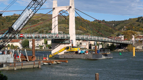 Travaux du pont de Condrieu : reprise du chantier après plusieurs semaines d’arrêt