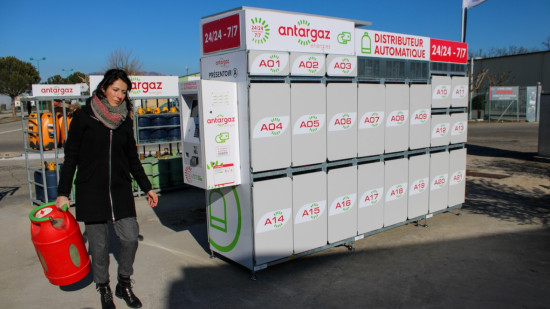 Miribel : un distributeur automatique de bouteilles de gaz installé