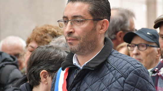 Municipales : le député LFI Idir Boumertit officialise sa candidature à Vénissieux Municipales : le député LFI Idir Boumertit officialise sa candidature à Vénissieux