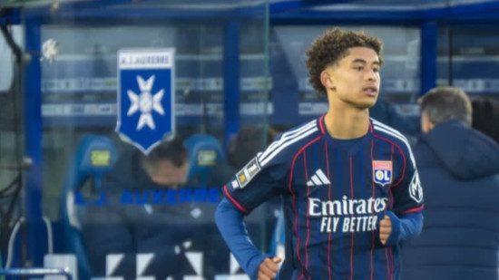Qui est Adil Hamdani, ce jeune joueur entré dans l'histoire de l'OL ?