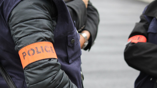 Lyon 8e : un homme retrouvé sans vie en pleine rue, les enquêteurs cherchent à comprendre le scénario