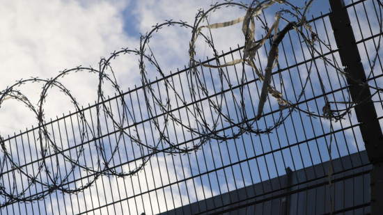 Lyon : un homme poignardé avec une fourchette à barbecue, le suspect écroué