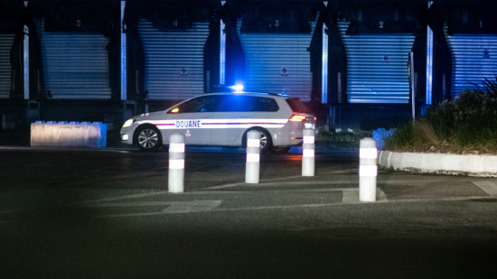 Pris en chasse sur l’A7 près de Lyon, un conducteur abandonne 23 kg de cocaïne en fuyant les douaniers