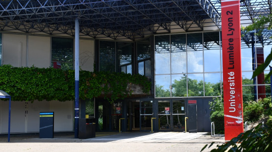 Lyon 2 : après la liste des "génocidaires à boycotter", le professeur de nouveau visé après la diffusion d’une caricature jugée antisémites