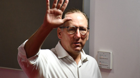 Les "transferts fantômes" de John Textor : pourquoi les ennuis financiers de l'OL ne semblent jamais terminés ? Les "transferts fantômes" de John Textor : pourquoi les ennuis financiers de l'OL ne semblent jamais terminés ?