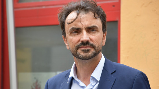 Lyon : Grégory Doucet est sorti de l'hôpital où il a passé la nuit après son malaise Lyon : Grégory Doucet est sorti de l'hôpital où il a passé la nuit après son malaise