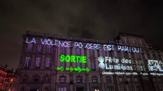 Fête des Lumières à Lyon : un collectif écologiste radical revendique les messages anti-police