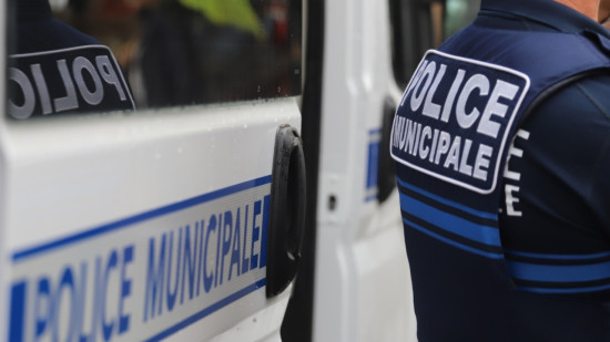 Intrusion au coll&egrave;ge Maria-Casar&egrave;s : le maire de Rillieux-la-Pape renforce la s&eacute;curit&eacute; ce mardi, le droit de retrait prolong&eacute;