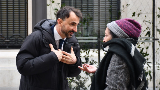 Vacances de No&euml;l : la Ville de Lyon va financer des chambres d'h&ocirc;tel &agrave; des familles sans h&eacute;bergement