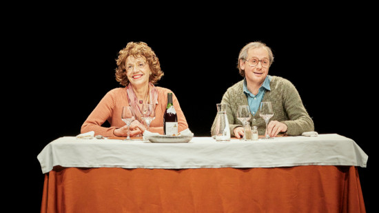 Le repas des gens au Radiant: au zoo