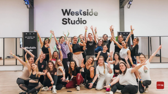 Envie de danser pr&egrave;s de chez vous ? D&eacute;couvrez Westside Studio, un lieu d&eacute;di&eacute; au mouvement et au bien-&ecirc;tre &agrave; Craponne !