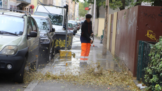 Propret&eacute; : la M&eacute;tropole de Lyon et Bruno Bernard veulent durcir le ton face aux incivilit&eacute;s